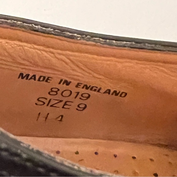 DR. MARTENS 8019 Made in England Vintage 6-Eye Work Shoes Black Leather - Picture 4 of 8